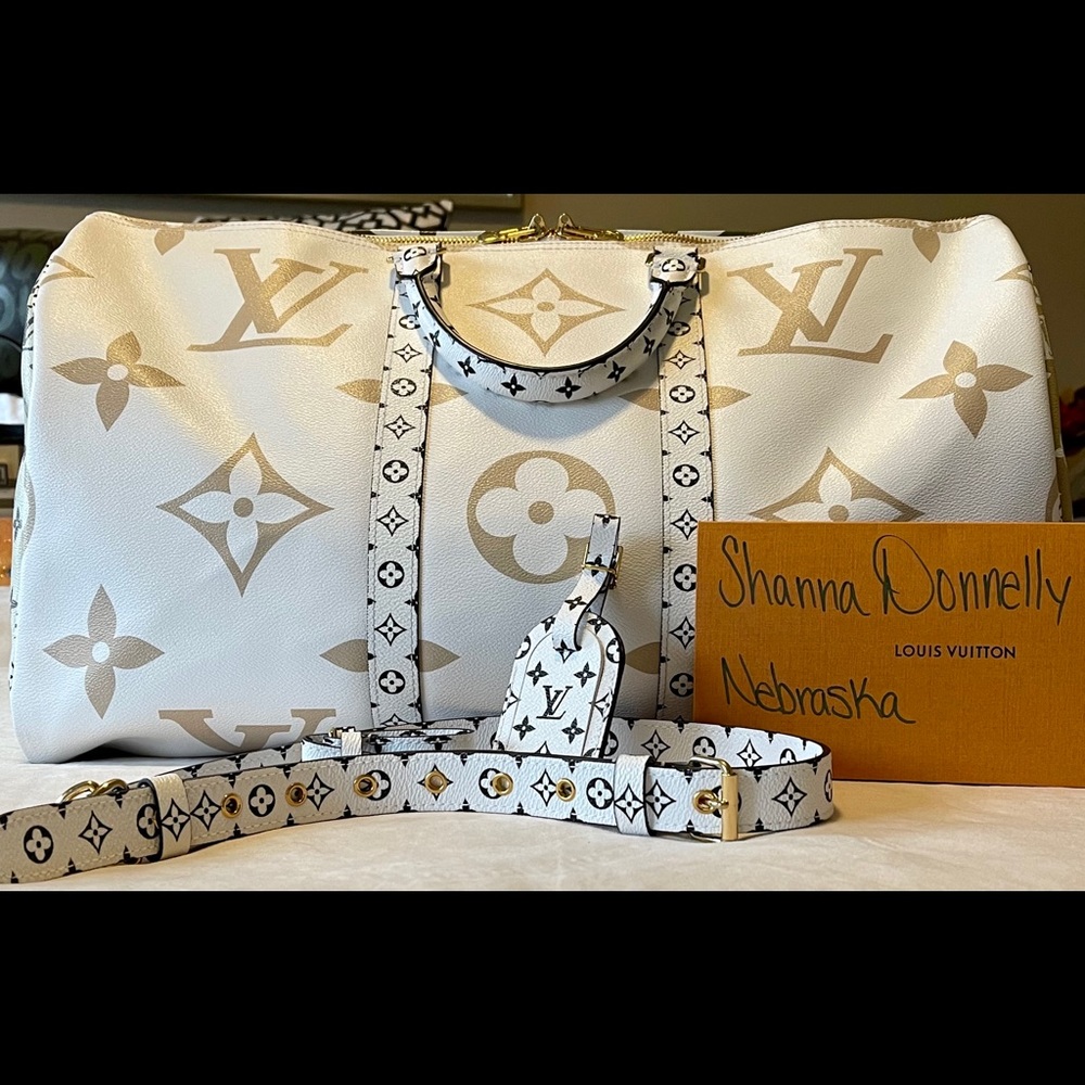 LV Monogram Giant keep all 50